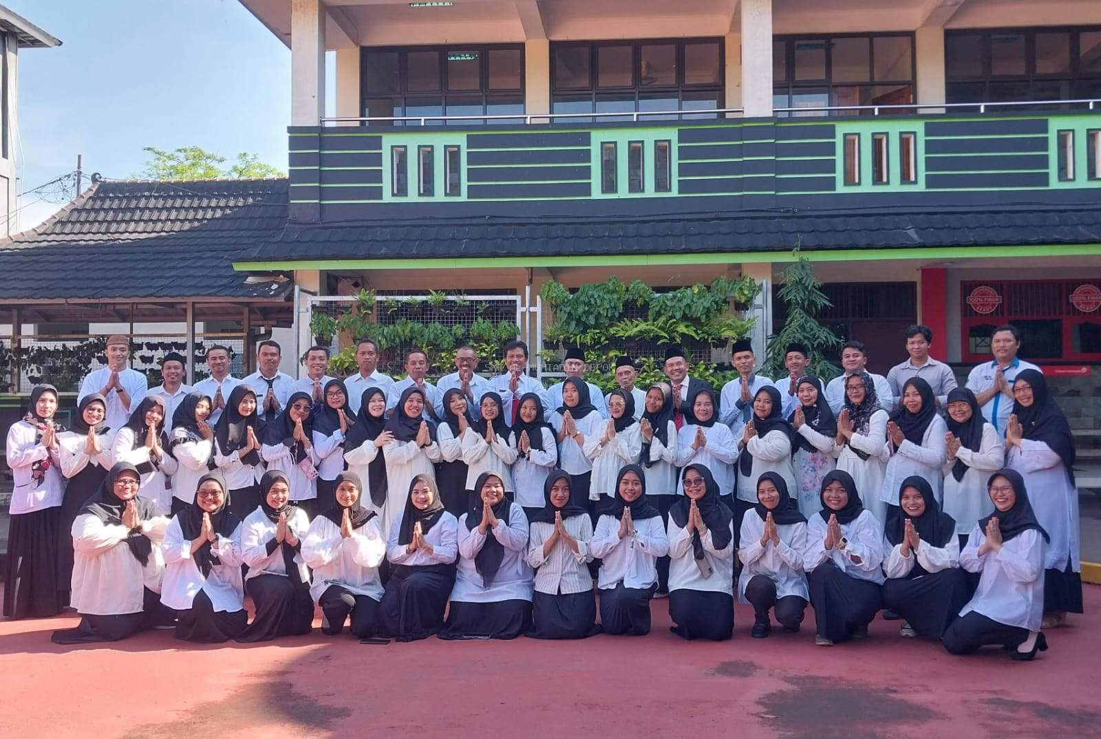 Hari Pertama Masuk Setelah Paska Libur Idul Fitri  1445 H di YPI Al Muhtadin Depok